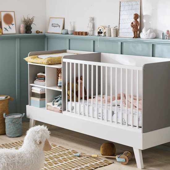 Petite chambre bébé évolutive Vox Vintage bois et vert